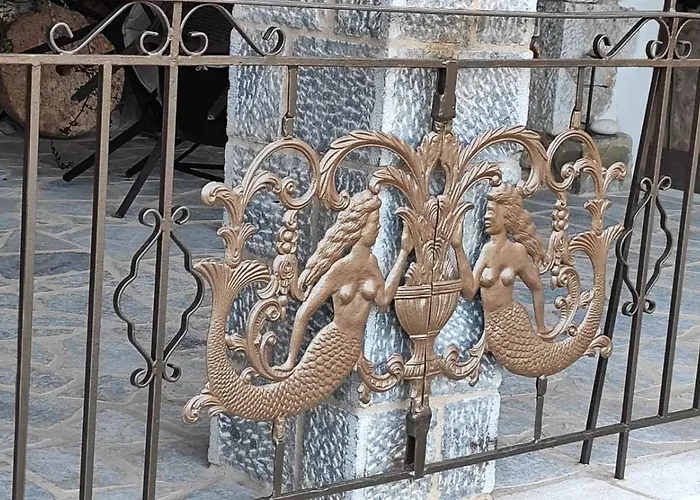 Traditional House Alepis In Areopolis