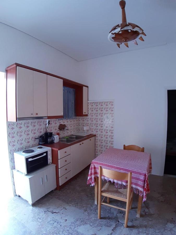 דירה Traditional House Alepis In Areopolis *
