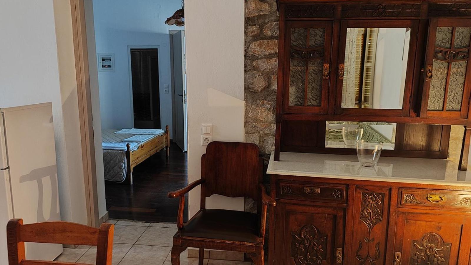 Traditional House Alepis In Areopolis * אראופוליס
